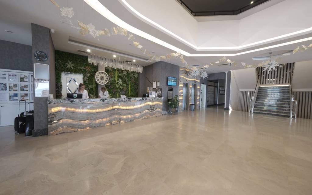 ARIA RESORT & SPA HOTEL 5★