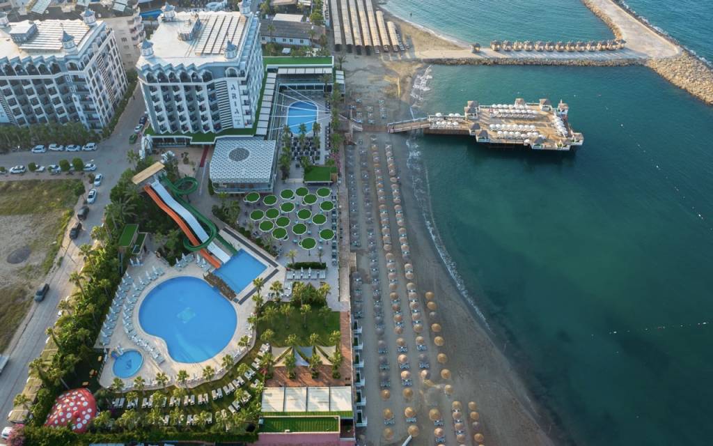 ARIA RESORT & SPA HOTEL 5★