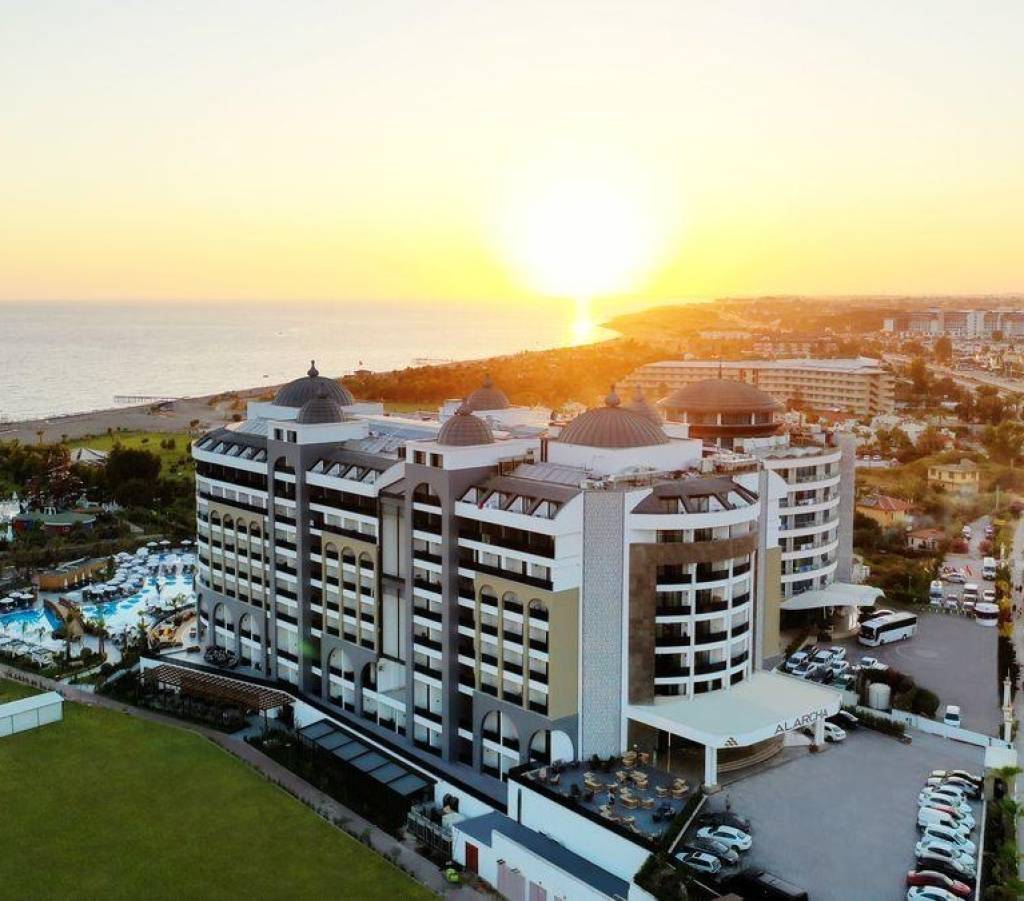 ALARCHA HOTELS & RESORT 5★