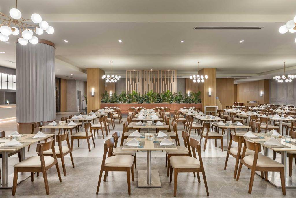 KIRMAN BELAZUR RESORT & SPA 5★