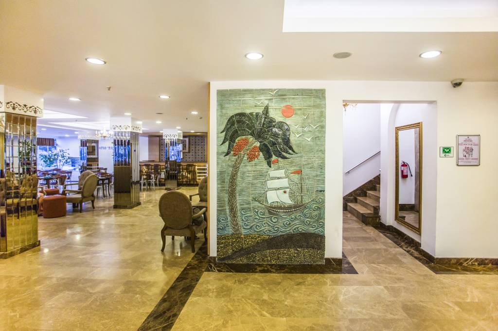 EFTALIA DOWNTOWN HOTEL 4★