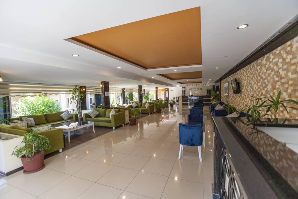 MIRAMOR GARDEN RESORT HOTEL 4★