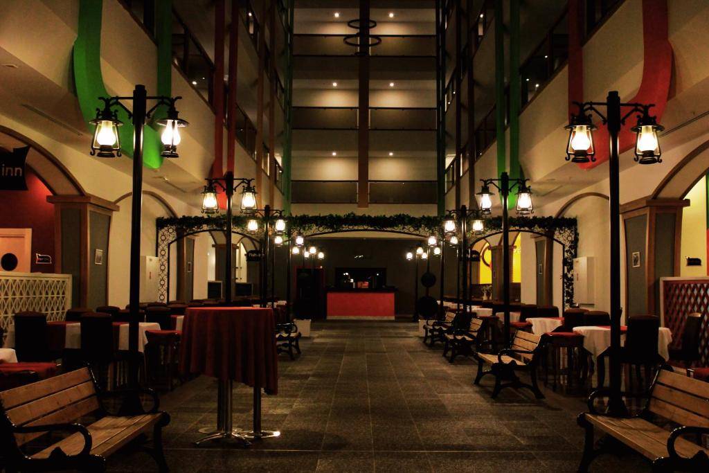 SENZA HOTELS THE INN RESORT & SPA 5★