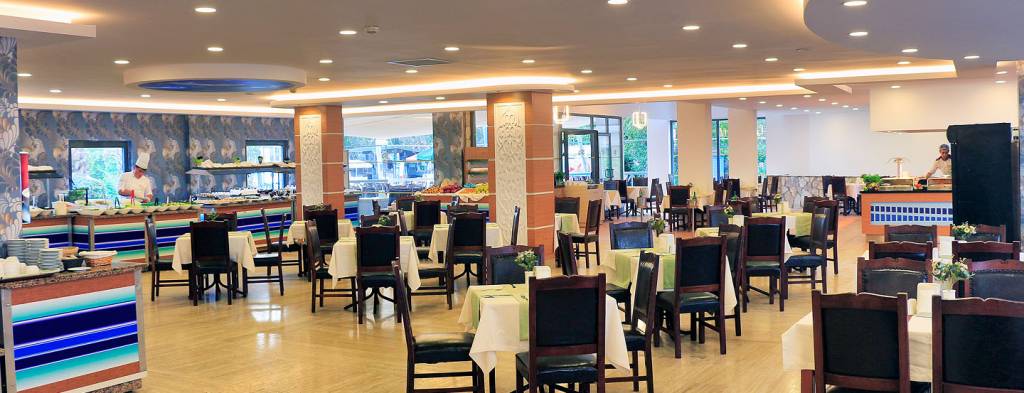 CLUB AQUA PLAZA 4★