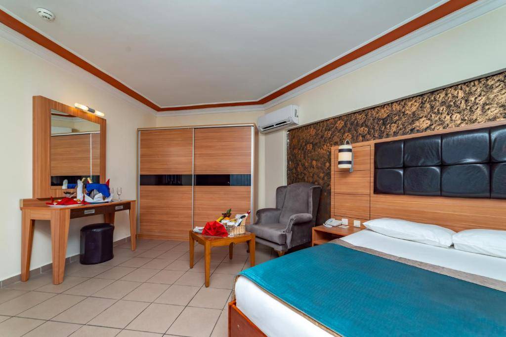 ARMAS KAPLAN PARADISE 5★