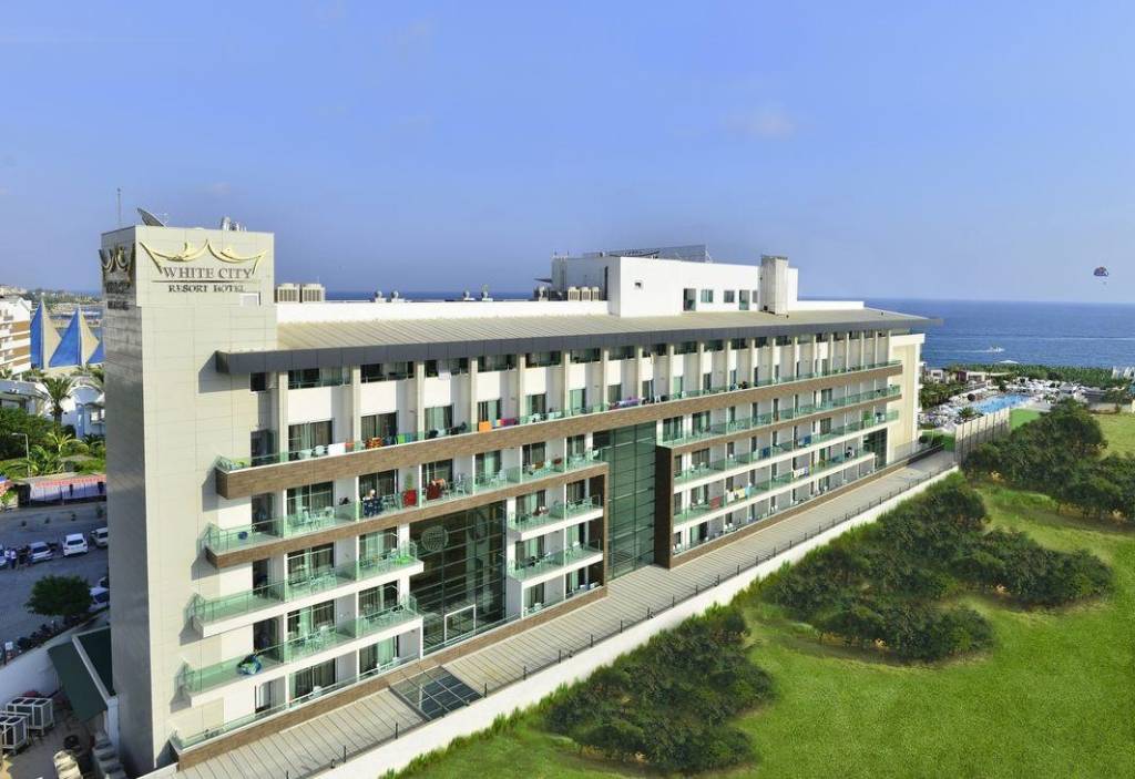 WHITE CITY RESORT 5★