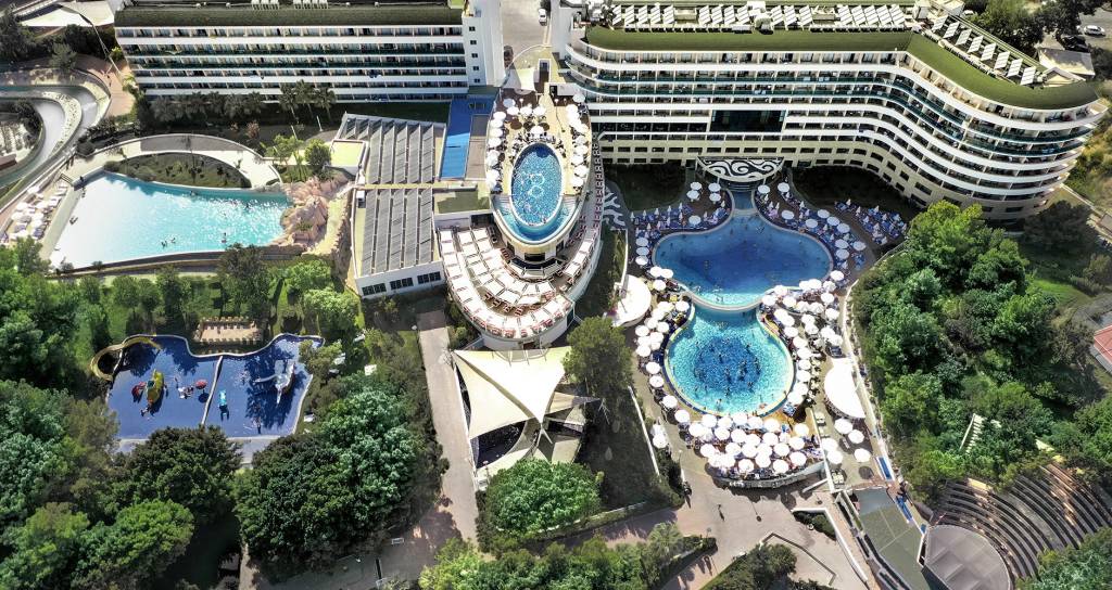 A GOOD LIFE UTOPIA FAMILY RESORT 4★