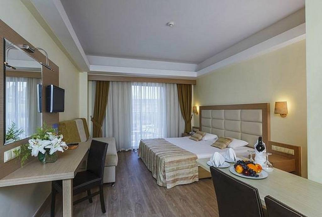 PALMET RESORT HOTEL 5★-_