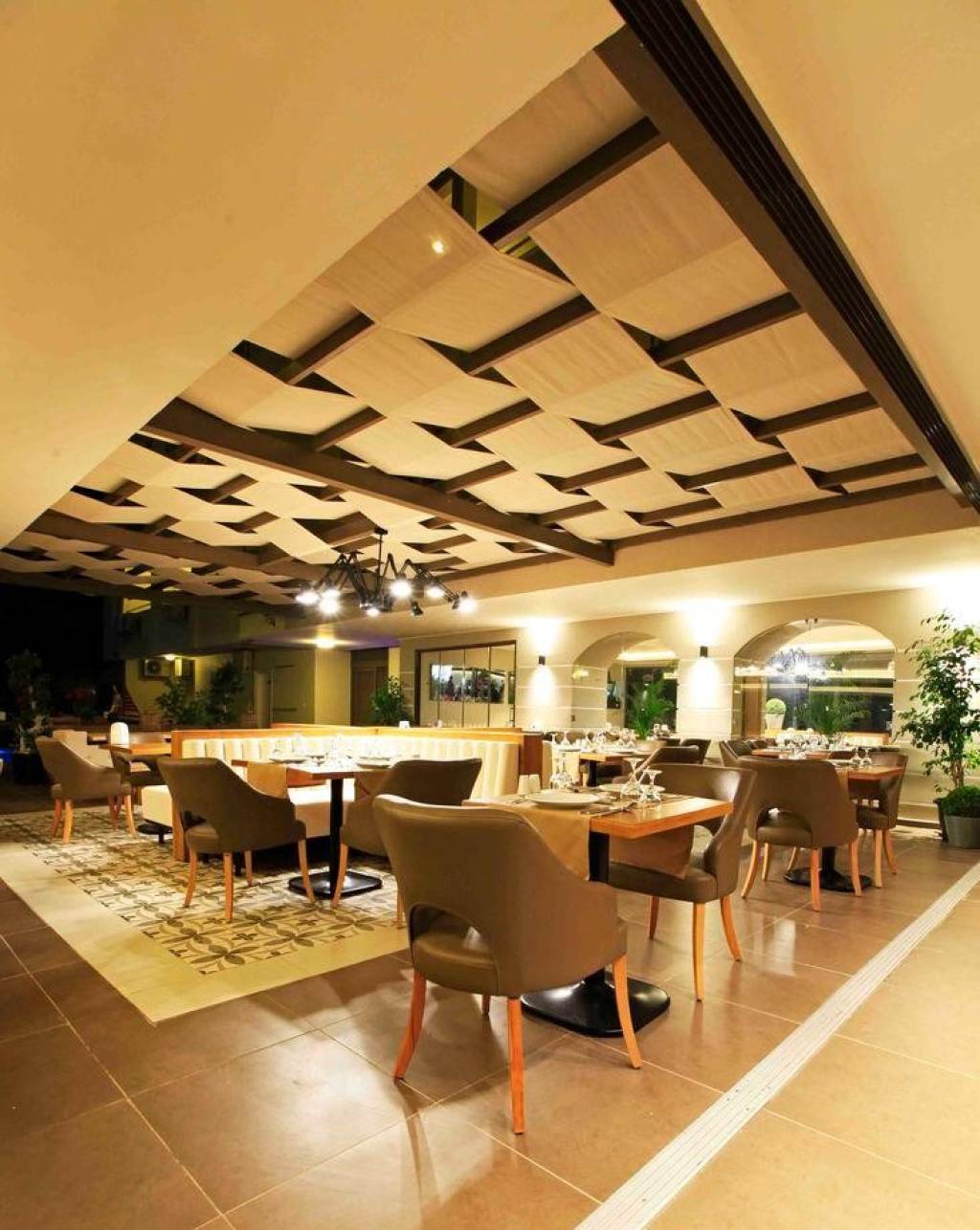 SUN CITY SIDE HOTEL 4★