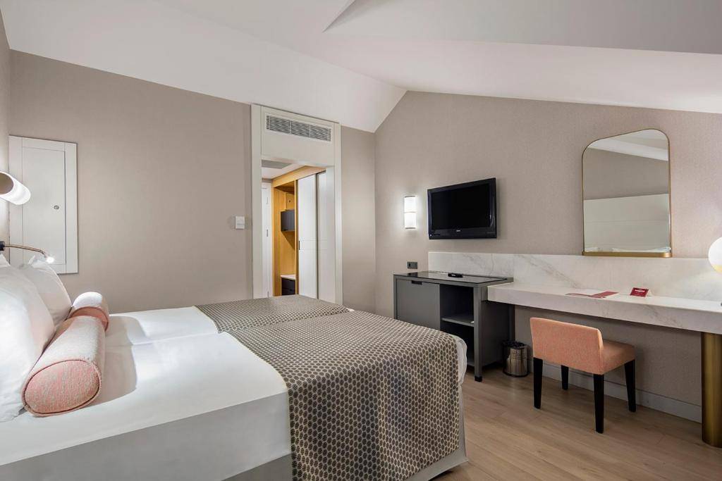 TRENDY ASPENDOS BEACH 5★