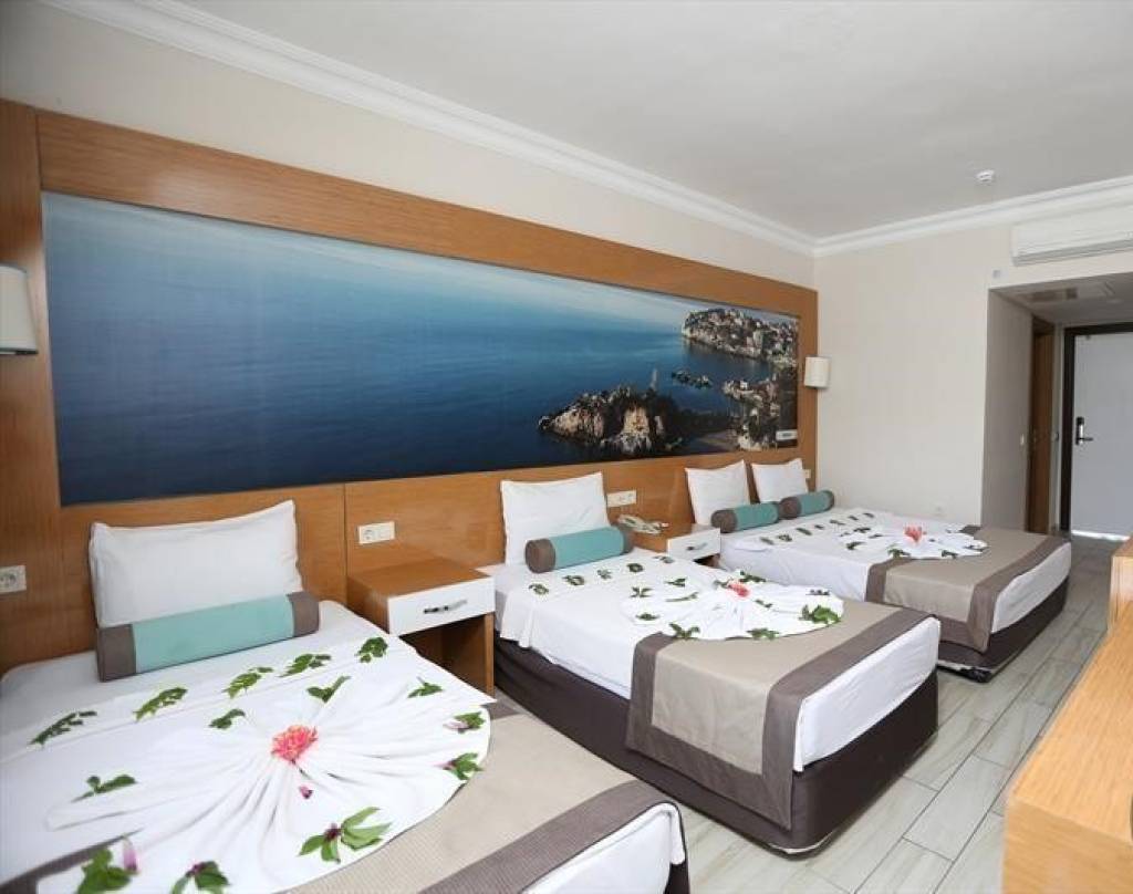 ANITA DREAM HOTEL (EX.ANITA BLUE SKY) 4★