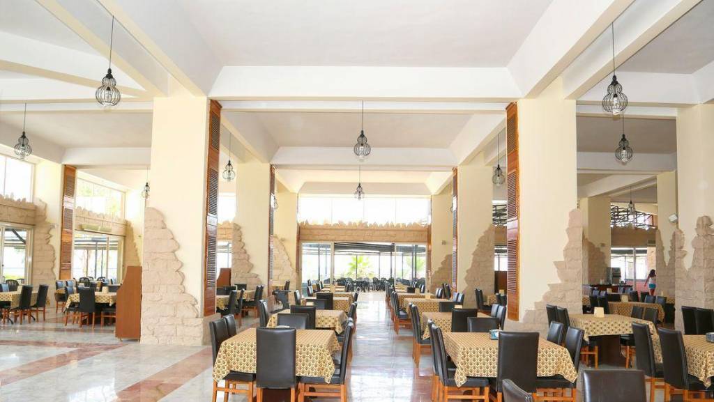 BAYAR GARDEN HOLIDAY VILLAGE 4★-_