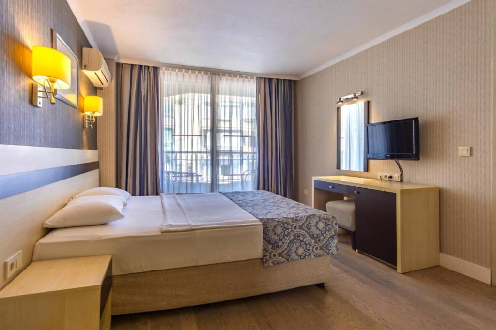 A11 HOTEL OBAKOY 4★