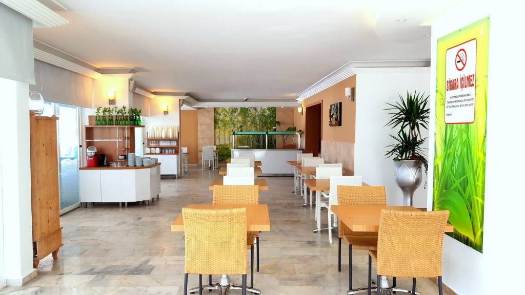 BORA BORA BOUTIQUE HOTEL 3★