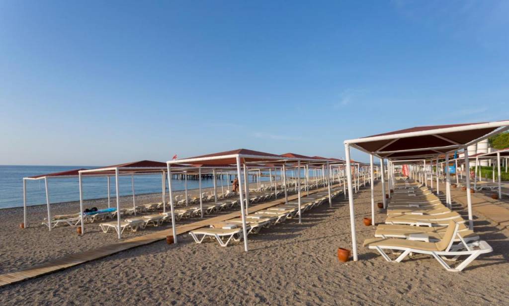 PRADO KIRIS HOTEL (EX. PALMET KIRIS HOTEL) 4★