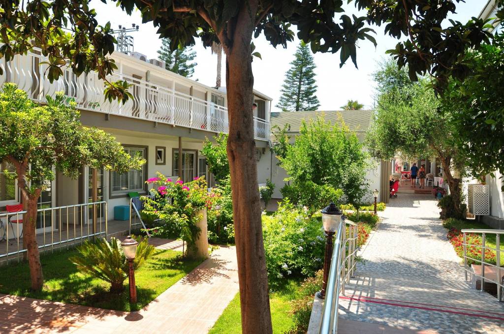 CLOVER MAGIC ALTINKUM PARK SIDE (EX.SIDE ALTINKUM PARK) 3★