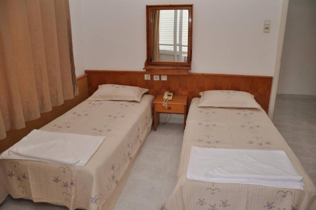 KLEOPATRA BEACH YILDIZ HOTEL 2★-_