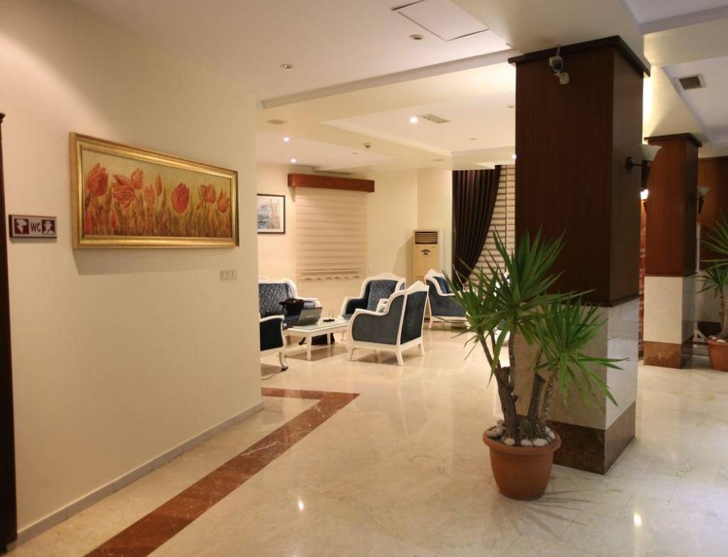 VALERI BEACH HOTEL 4★