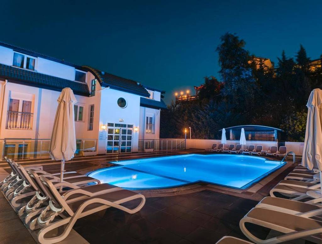 SIDE SU (tikai pieaugušajiem, 16+) 4★