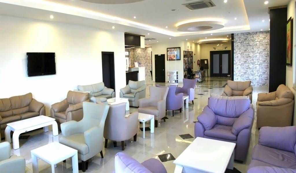 SIDE WEST PARK HOTEL 4★