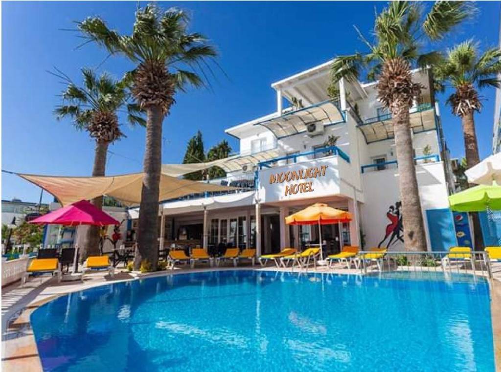 MOONLIGHT HOTEL BODRUM 3★
