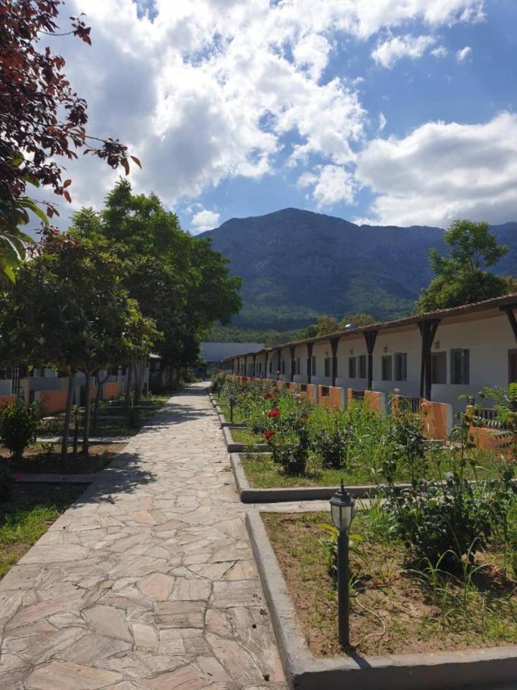 UGUR BEACH HOTEL 3★