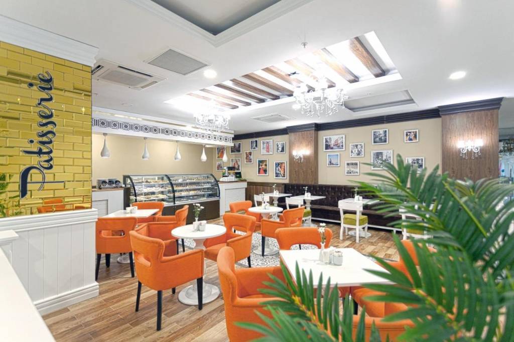 WELL PALACE HOTEL SIDE 5★