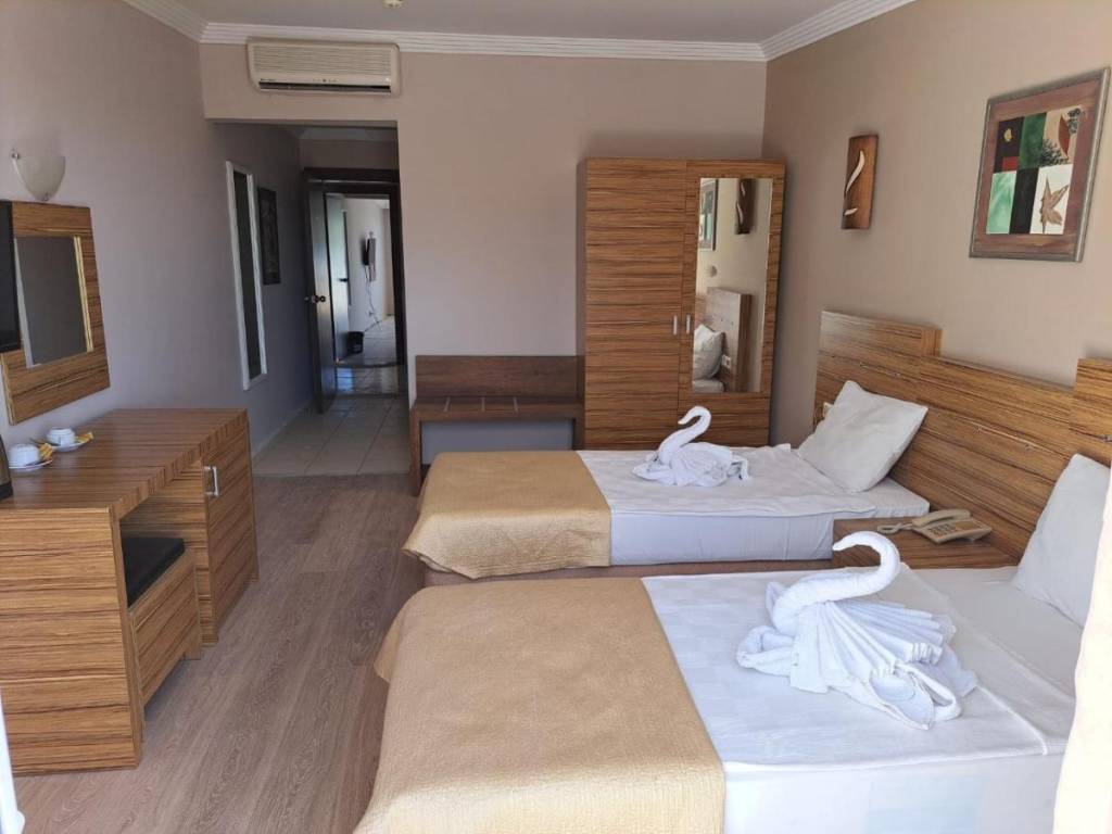 NEX ROYAL BEACH HOTEL (EX.VOGUE ROYAL BEACH HOTEL) 4★