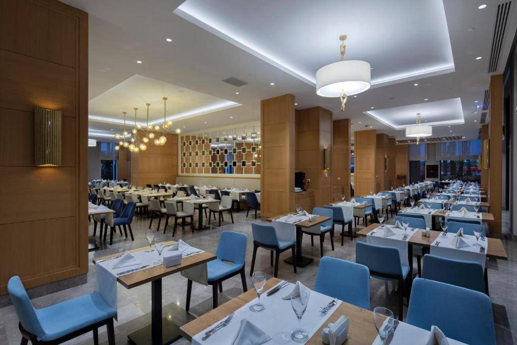 TRENDY LARA HOTEL 5★