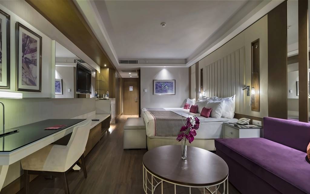 TRENDY LARA HOTEL 5★