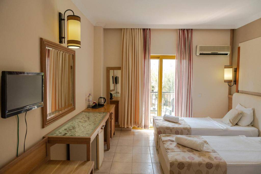 BELPOINT BEACH HOTEL (EX. RUZA BEACH) 4★