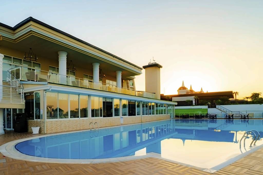 CLOVER MAGIC SEAGATE BELEK HOTEL 4★