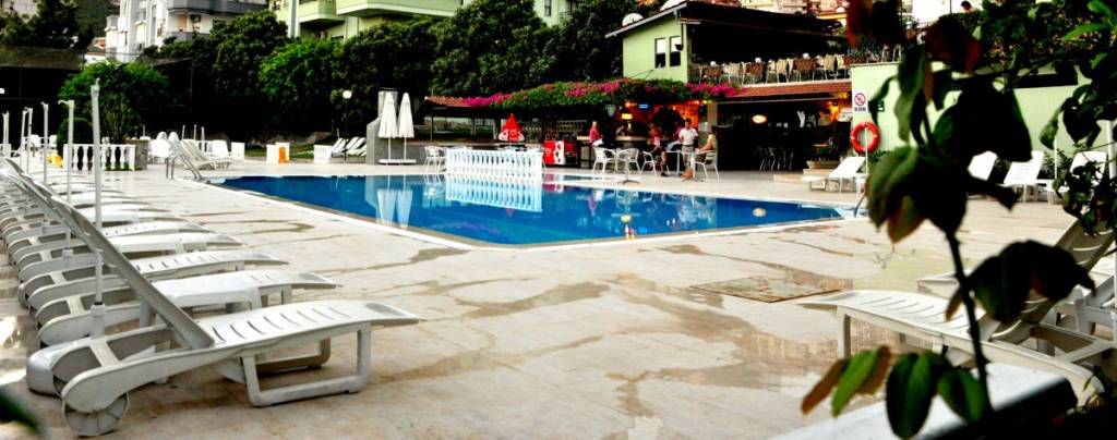 APART GREEN PARK HOTEL 3★