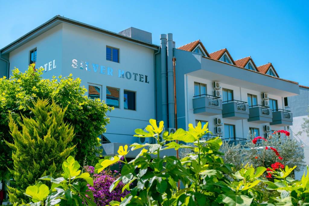 SILVER HOTEL SIDE 3★