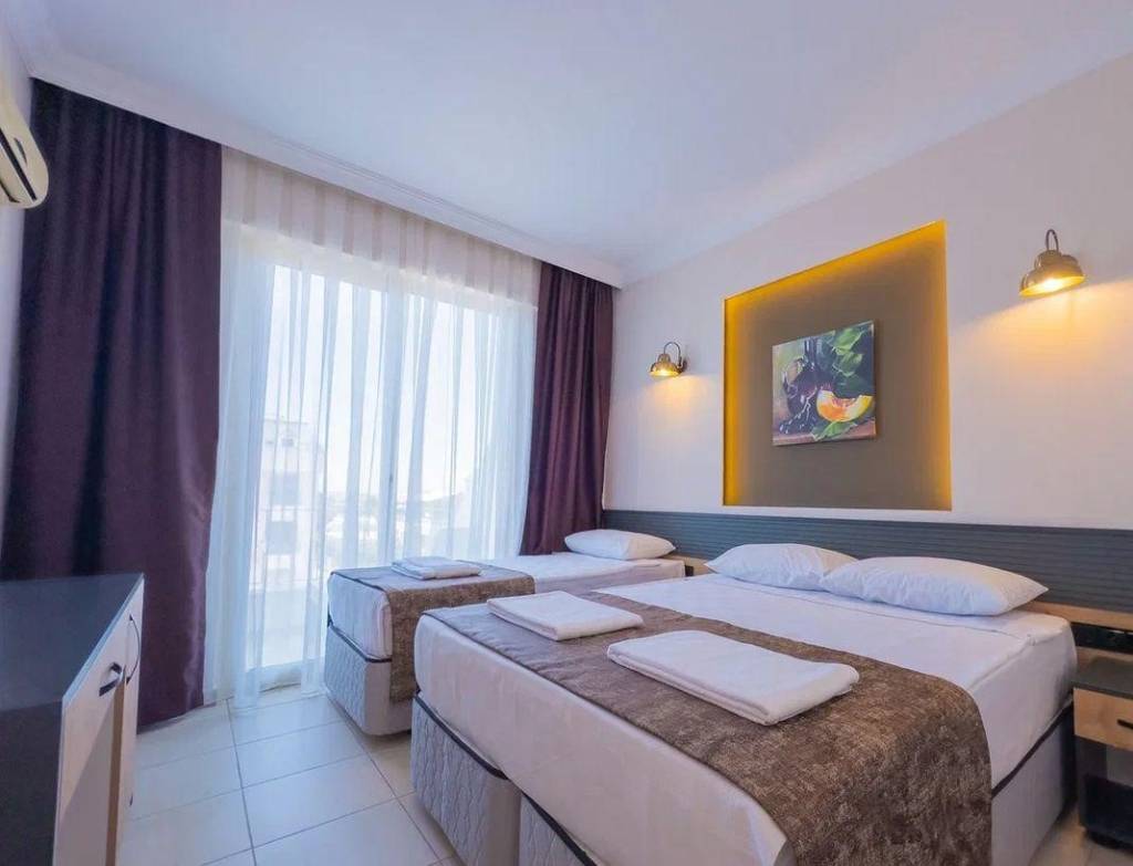 SIDE SUNSET HOTEL 4★