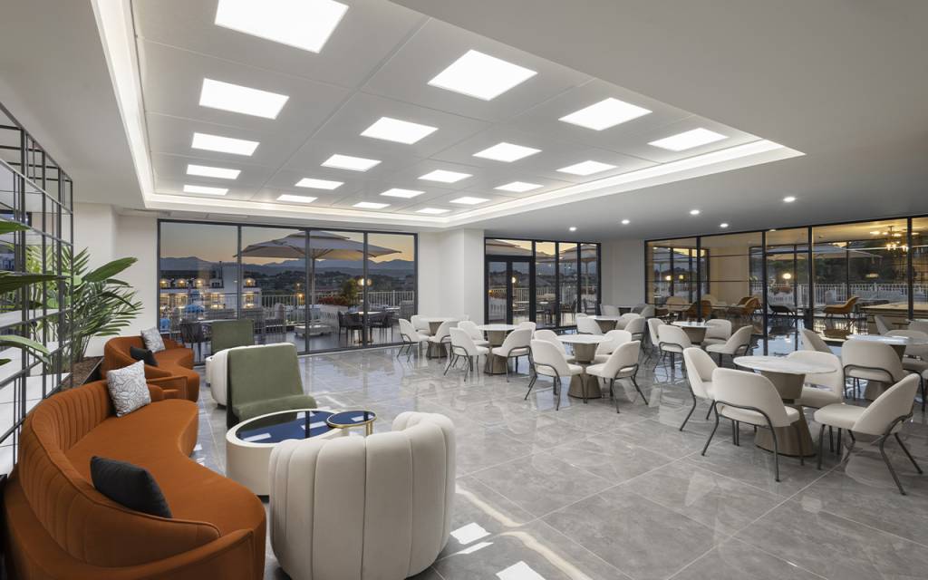 ARCANUS HOTELS TRENDLINE SIDE 5★