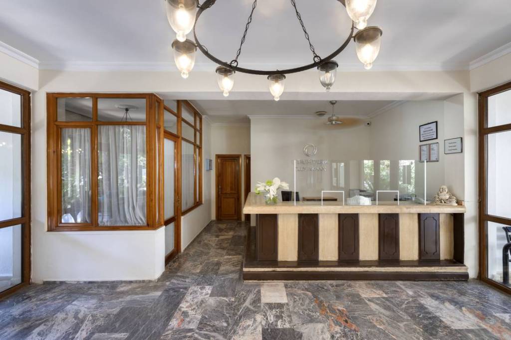 MARVIDA HOTEL AKMAN PARK 4★