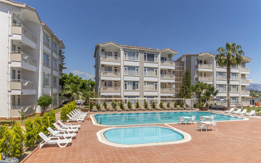 NEW GARDEN APART HOTEL 3★