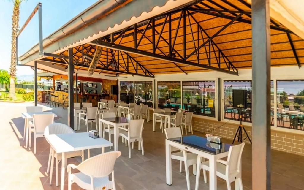 NEW GARDEN APART HOTEL 3★