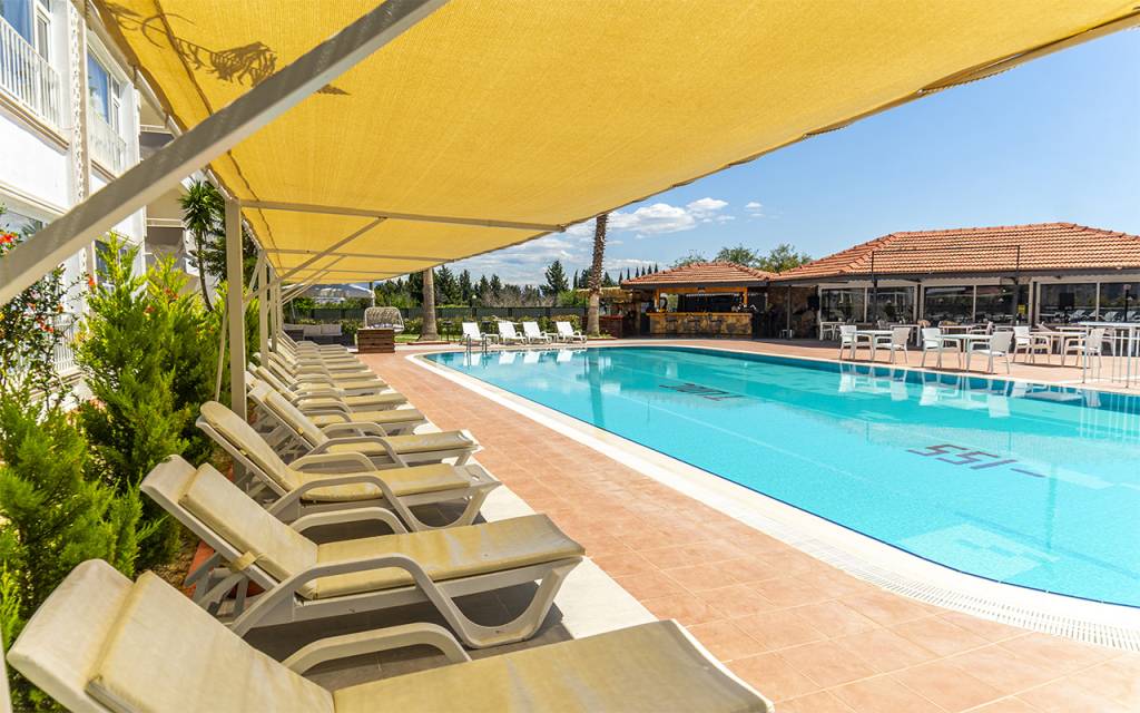 NEW GARDEN APART HOTEL 3★