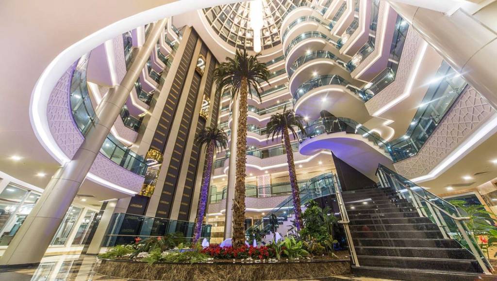 LONICERA RESORT & SPA HOTEL 5★