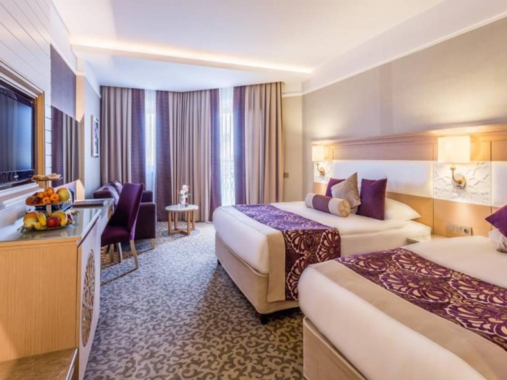 VILLA SIDE RESIDENCE 5★