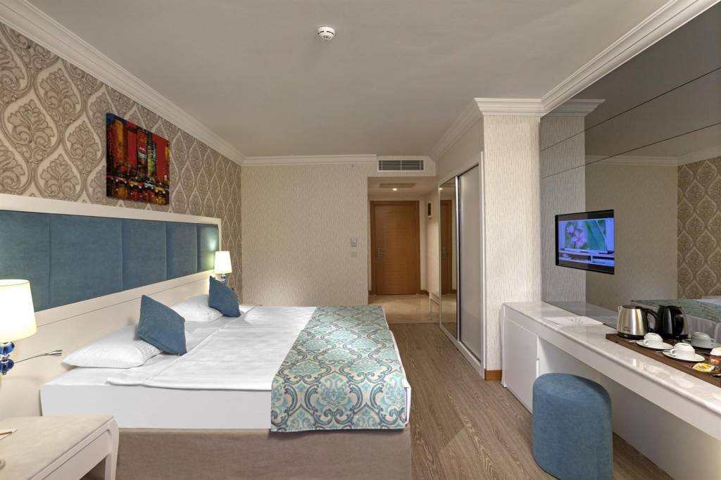 SELECTUM FOR TWO SIDE (EX. HEAVEN RESORT) (tikai pieaugušajiem, 16+) 5★