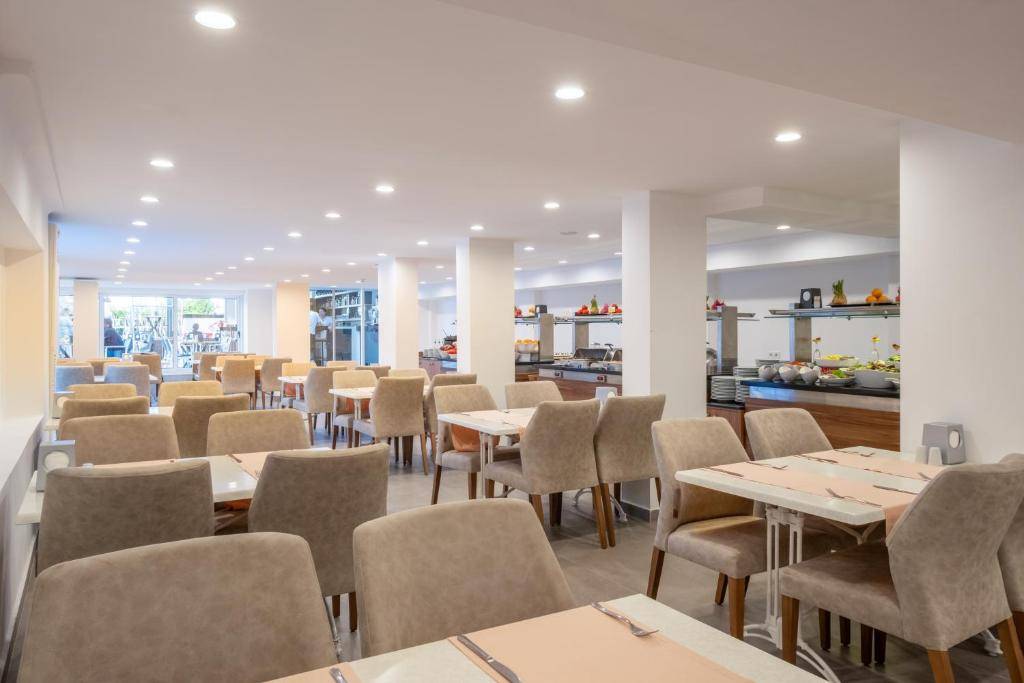 VIKING BEACH HOTEL 3★