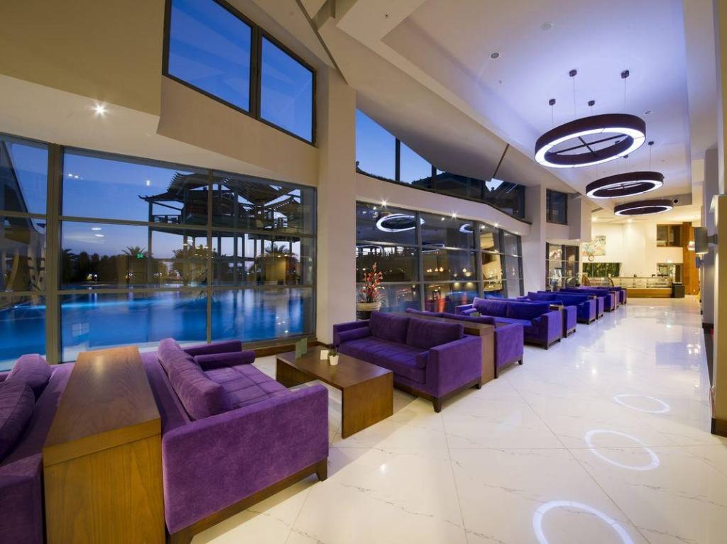 LIMAK LARA DE LUXE HOTEL & RESORT 5★