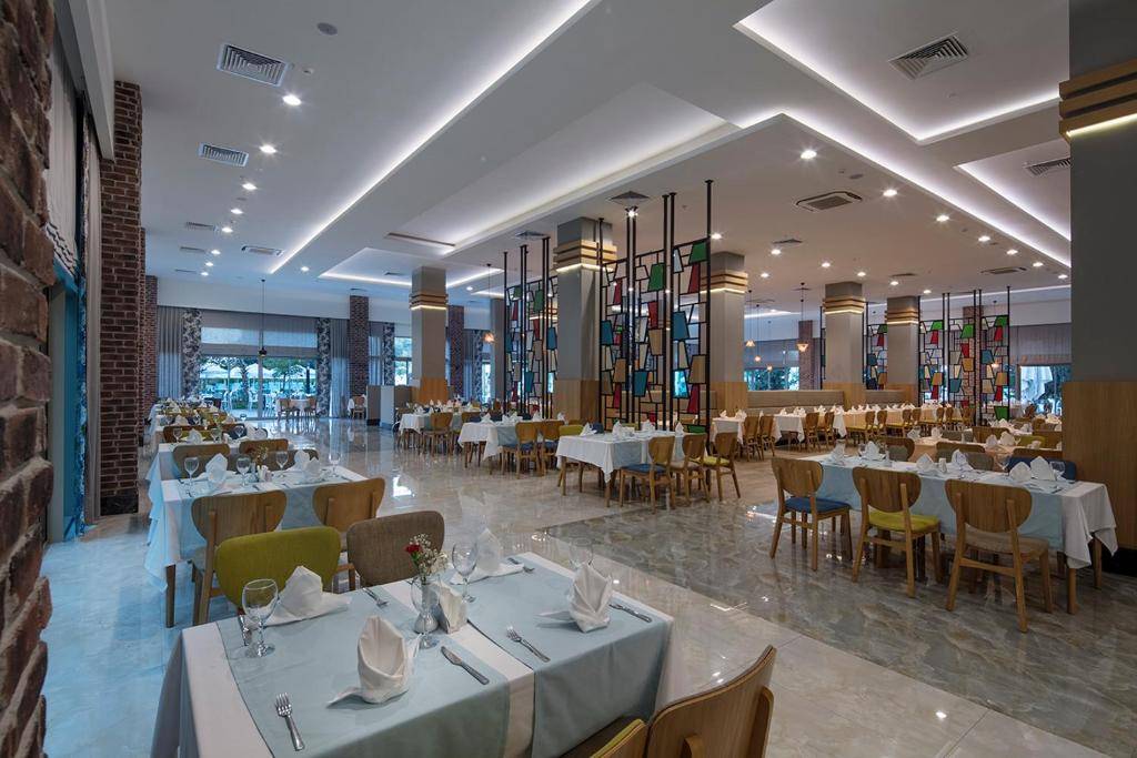 DOSINIA LUXURY RESORT 5★