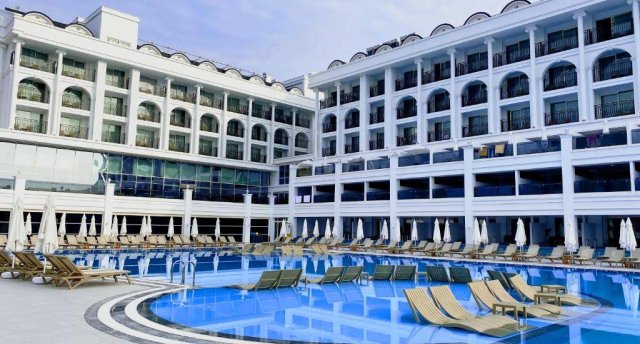 SUNTHALIA HOTELS & RESORT (tikai pieaugušajiem, 16+) 5★
