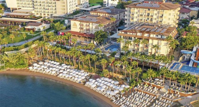 Viesnīcas skats Ēģiptē, Hurgada ar baseinu