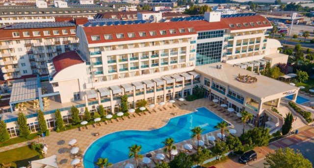 Viesnīcas skats Ēģiptē, Hurgada ar baseinu