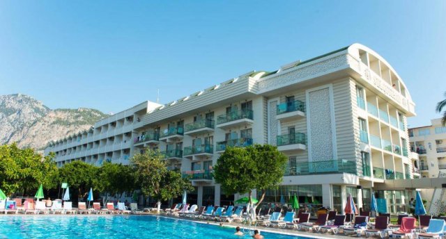 Viesnīcas skats Ēģiptē, Hurgada ar baseinu